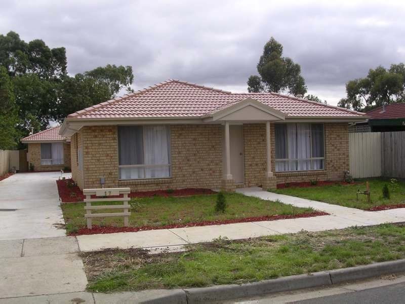 1/17 Ardmore Street, Cranbourne VIC 3977