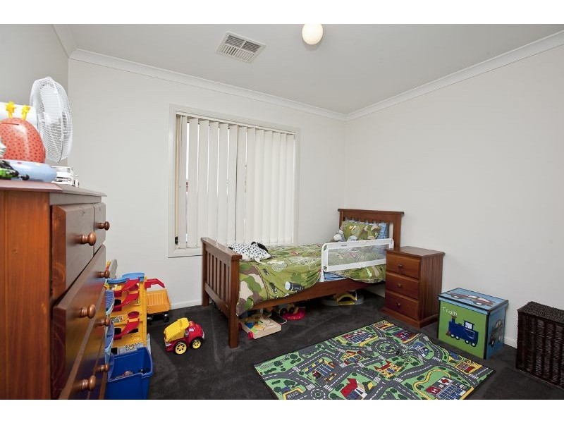 5 Cusack Way, Lynbrook VIC 3975