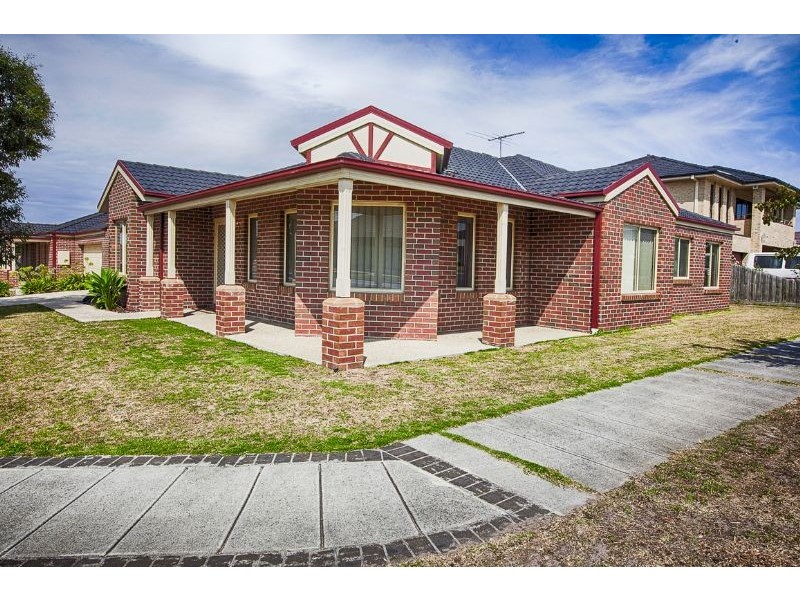 5 Cusack Way, Lynbrook VIC 3975