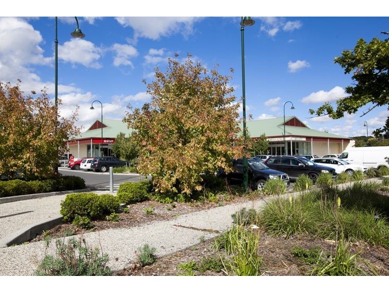 31-33 Main Street, Narre Warren North VIC 3804