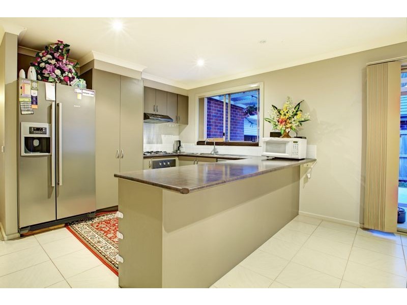 37 Silverwattle Drive, Lyndhurst VIC 3975