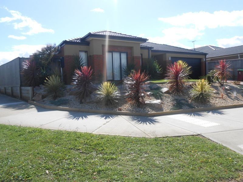 62 Springhill Drive, Cranbourne VIC 3977