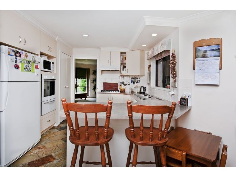 12 Oates Court, Cranbourne North VIC 3977