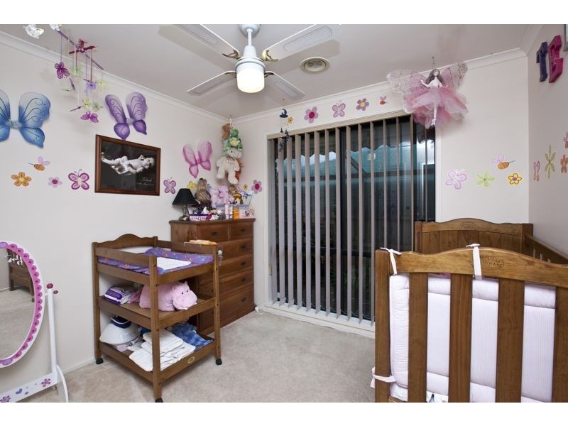 12 Oates Court, Cranbourne North VIC 3977