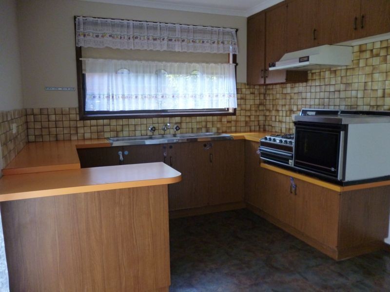 1/16 Russell Street, Cranbourne VIC 3977