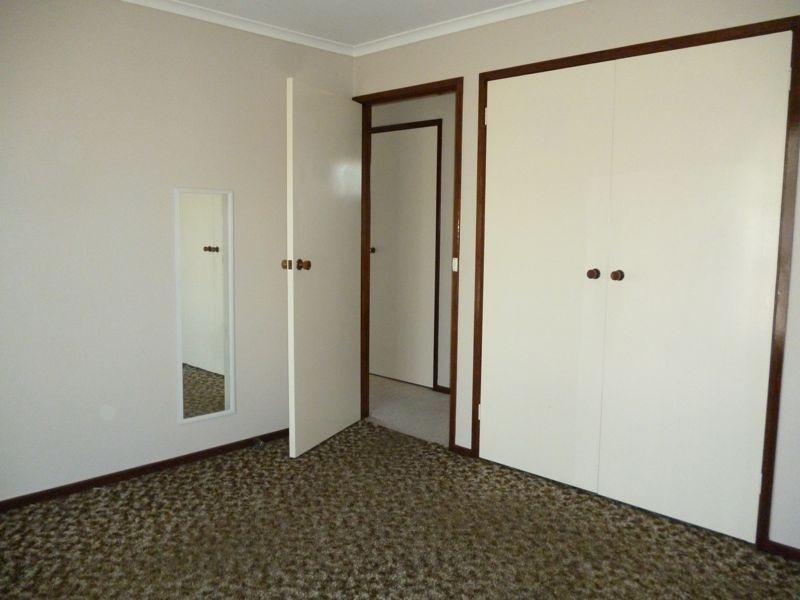 1/16 Russell Street, Cranbourne VIC 3977