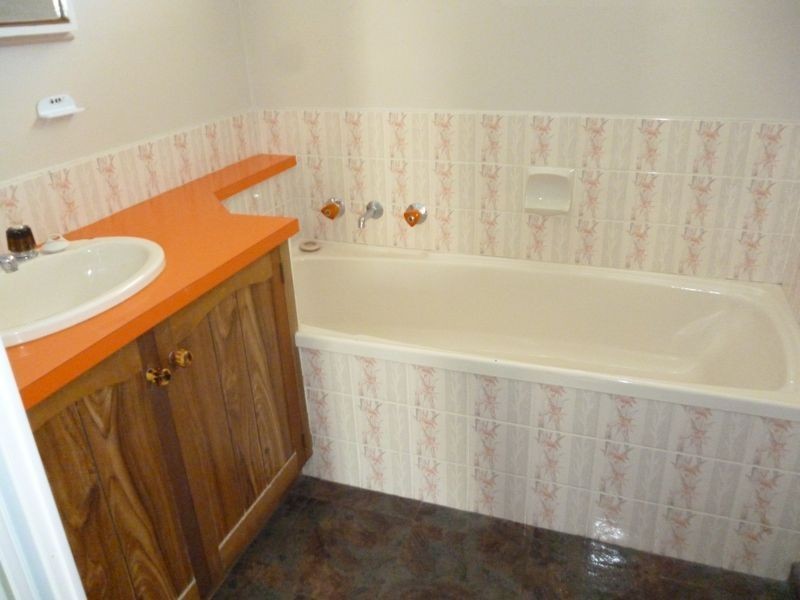 1/16 Russell Street, Cranbourne VIC 3977