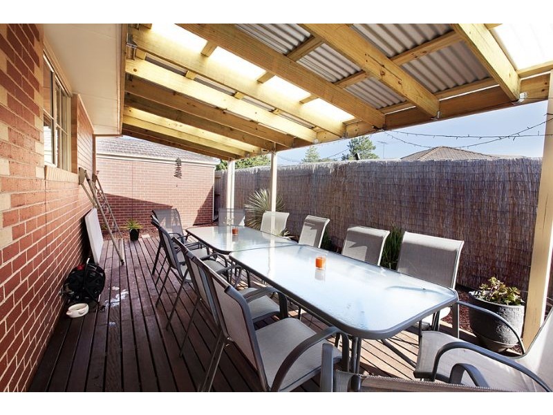 5/16 Sarno Court, Cranbourne VIC 3977