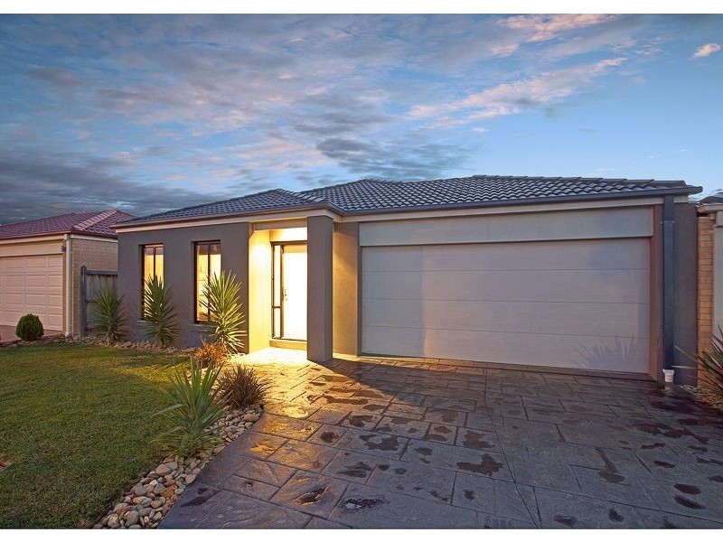 47 Bluemist Circuit, Lyndhurst VIC 3975