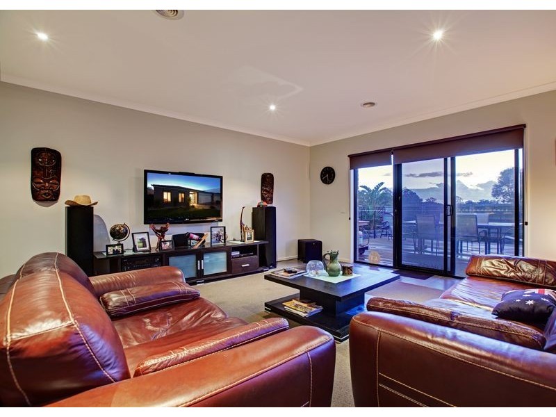 47 Bluemist Circuit, Lyndhurst VIC 3975