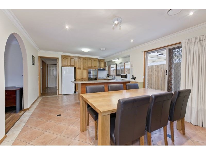 11 Waverley Park Drive, Cranbourne North VIC 3977