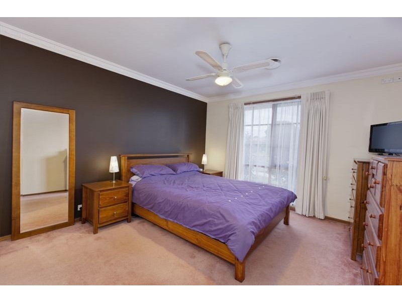 11 Waverley Park Drive, Cranbourne North VIC 3977