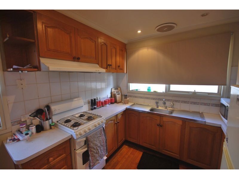 36 Circle Drive North, Cranbourne VIC 3977