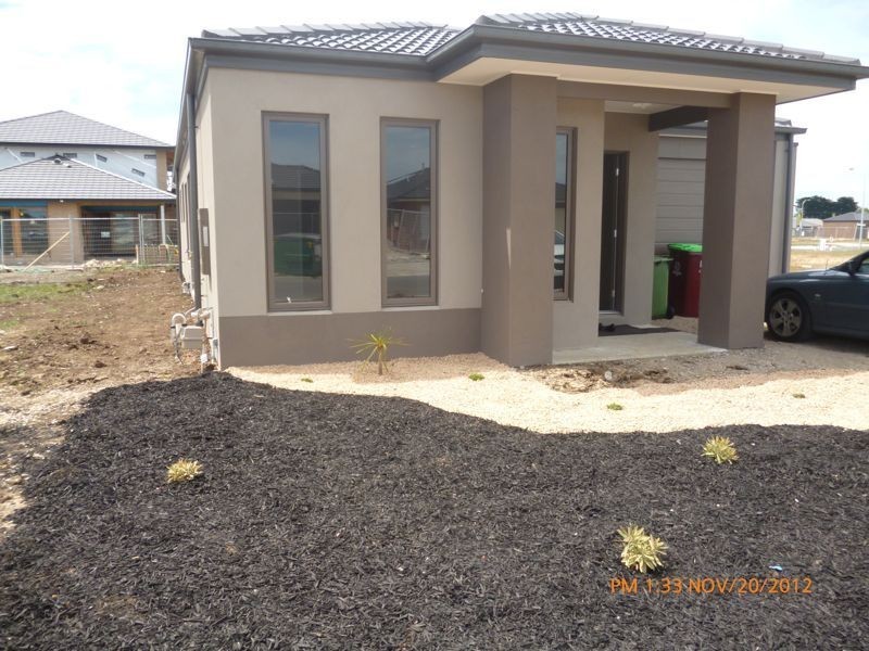 8 Teviot Street, Clyde VIC 3978