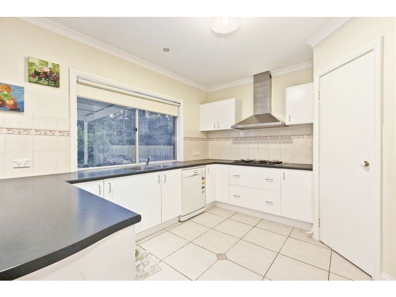 16 Eureka Crescent, Narre Warren South VIC 3805