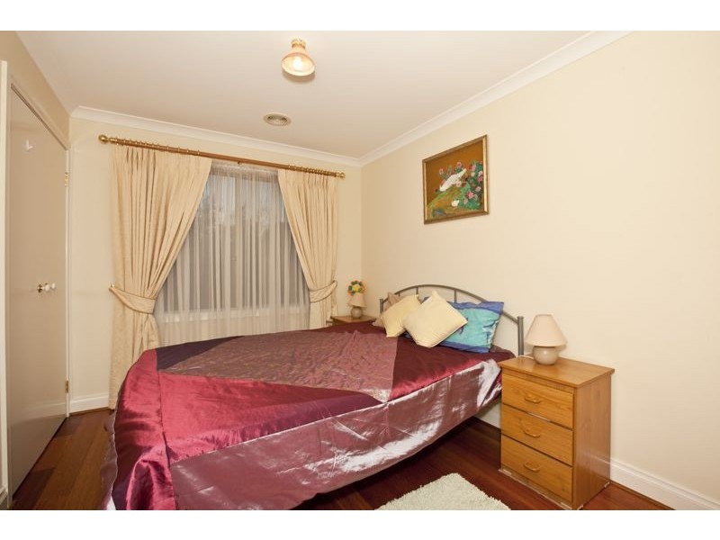 16 Eureka Crescent, Narre Warren South VIC 3805