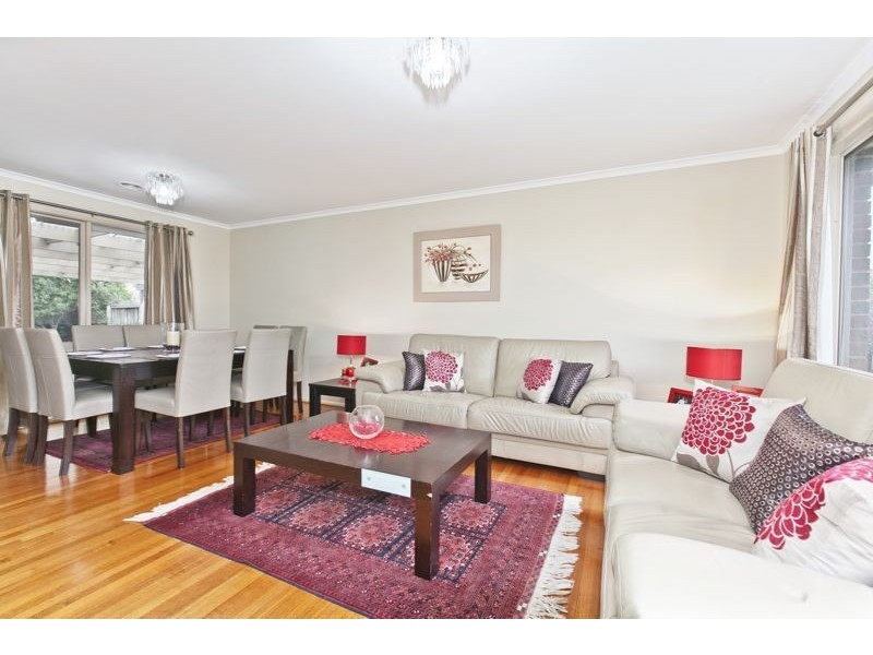 33 Norfolk Drive, Narre Warren VIC 3805