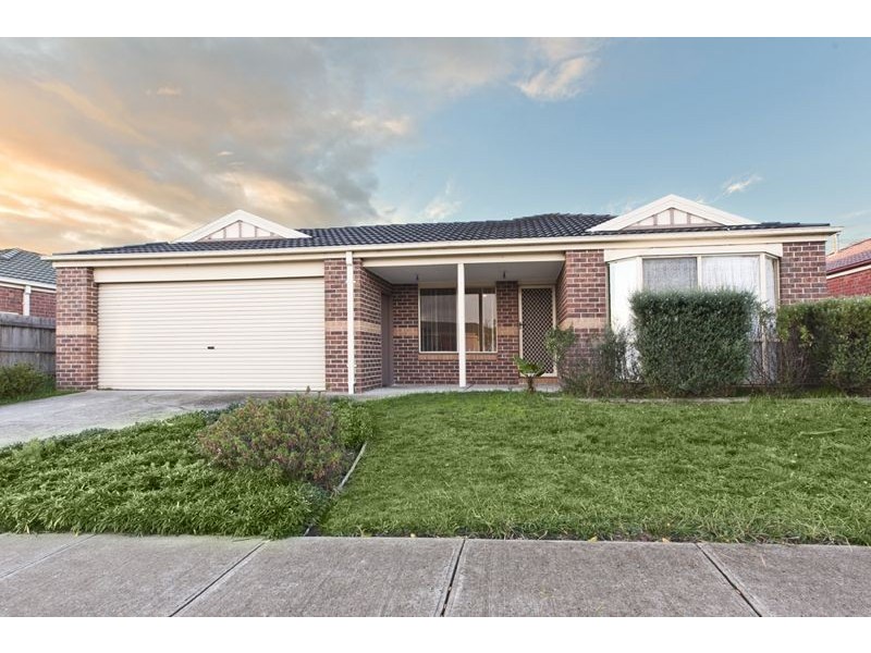 74 Central Park Way, Cranbourne West VIC 3977