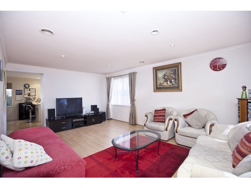 5 Burgan Court, Cranbourne West VIC 3977