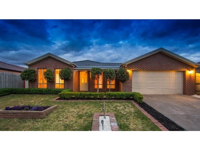 86 Fleet Street, Narre Warren South VIC 3805