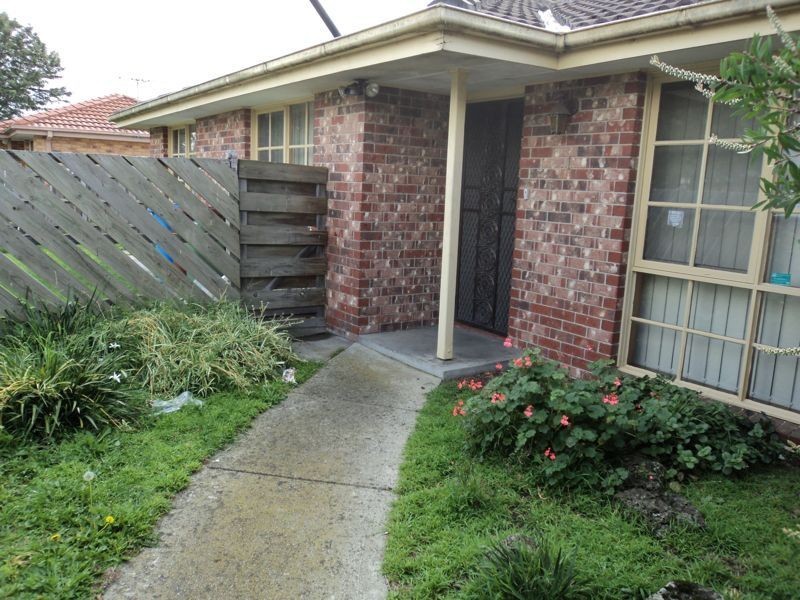 1/17 Alexander Street, Cranbourne VIC 3977