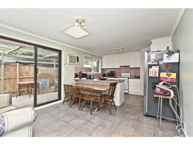 1/52 Marylyn Place, Cranbourne VIC 3977