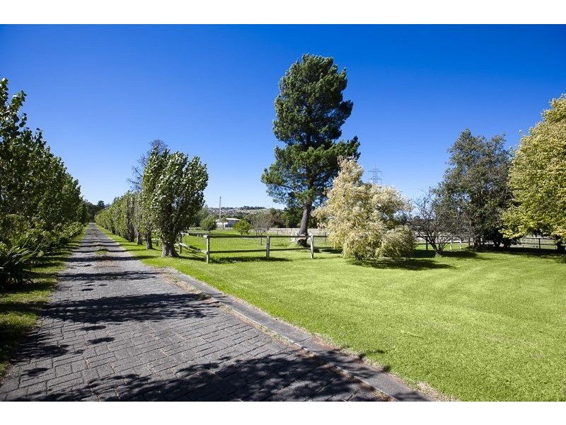 417 Narre Warren North Road, Narre Warren North VIC 3804