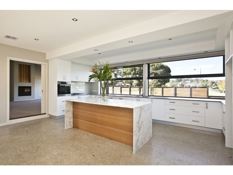 31-33 Main Street, Narre Warren North VIC 3804