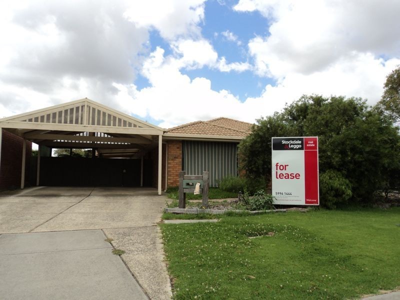 10 Coriyule Court, Cranbourne North VIC 3977