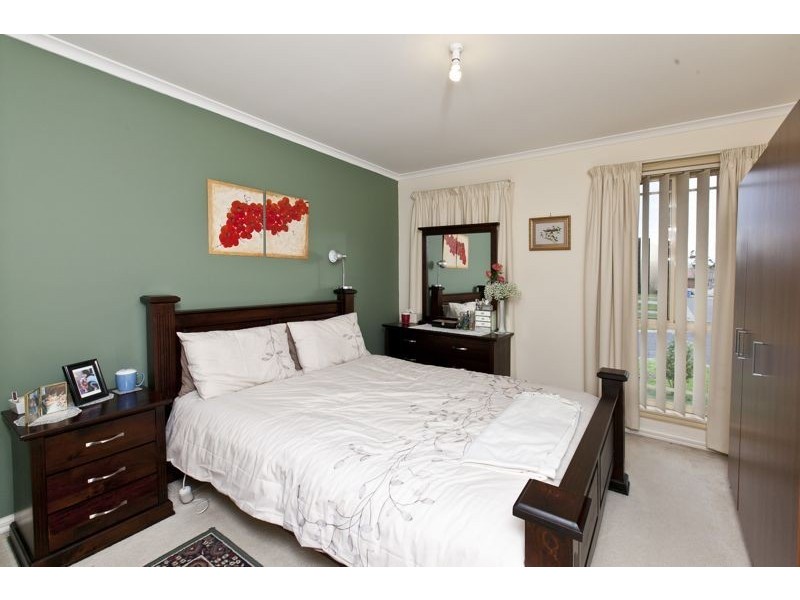 31 Franks Way, Cranbourne North VIC 3977