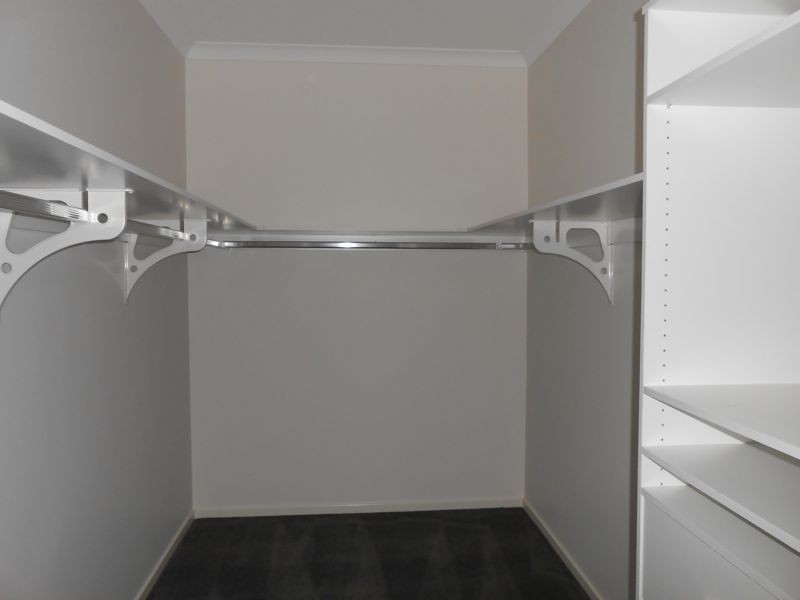 157 Sandhurst Boulevard, Sandhurst VIC 3977