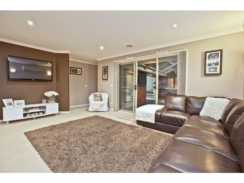 59 Flametree Circuit, Cranbourne VIC 3977