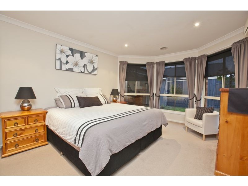 59 Flametree Circuit, Cranbourne VIC 3977
