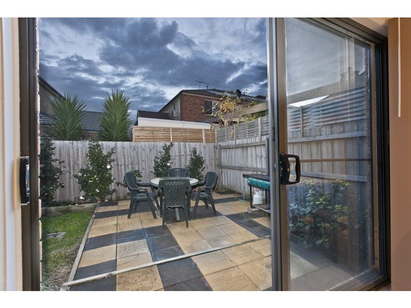 9 Boronia Avenue, Cranbourne VIC 3977