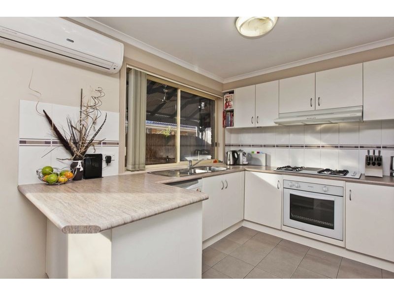 11 Faith Court, Cranbourne VIC 3977