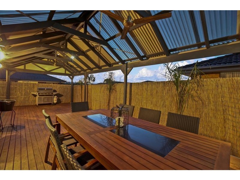 11 Faith Court, Cranbourne VIC 3977