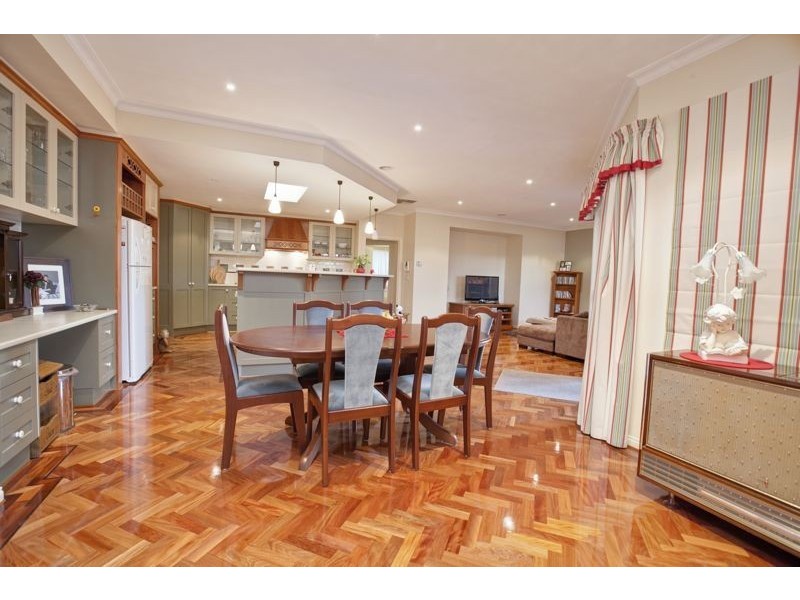 3 View Park Circuit, Narre Warren South VIC 3805