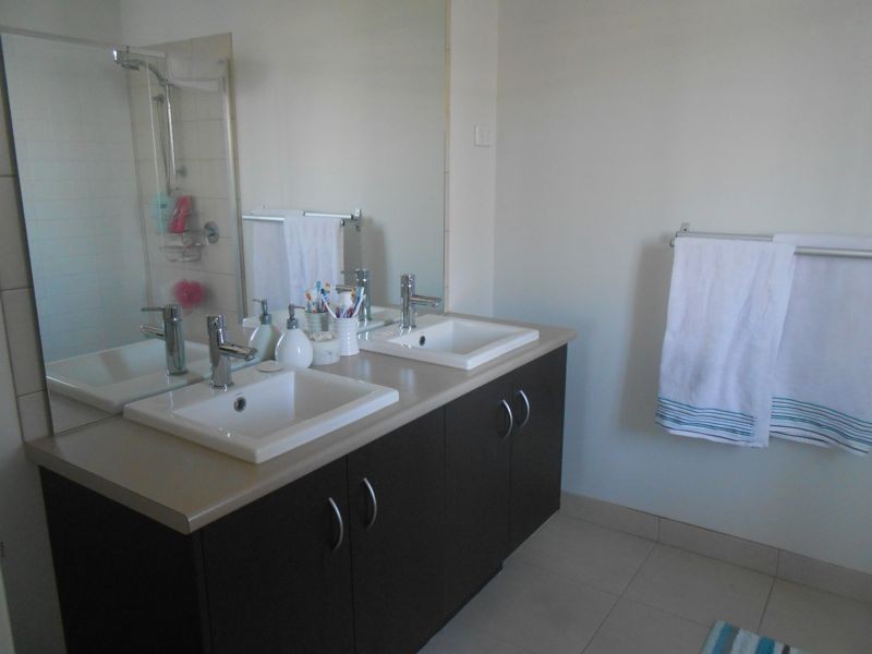 46 Eucumbene Drive, Berwick VIC 3806