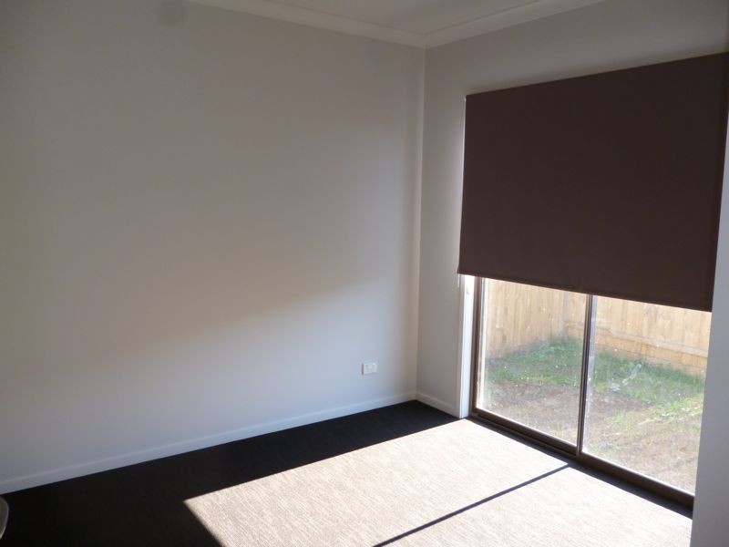 8 Teviot Street, Clyde VIC 3978