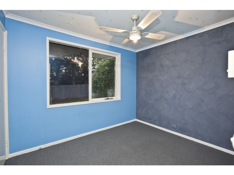 5 Miles Court, Cranbourne VIC 3977