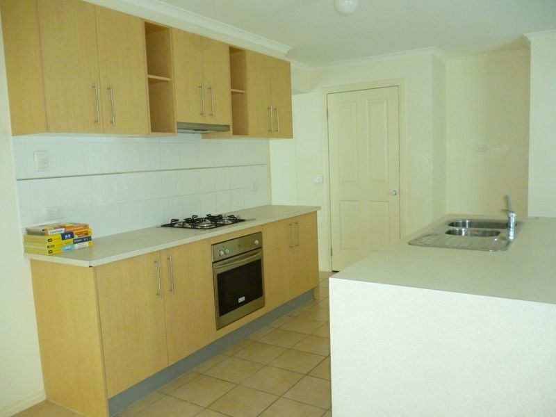 89 Scotsdale Drive, Cranbourne East VIC 3977