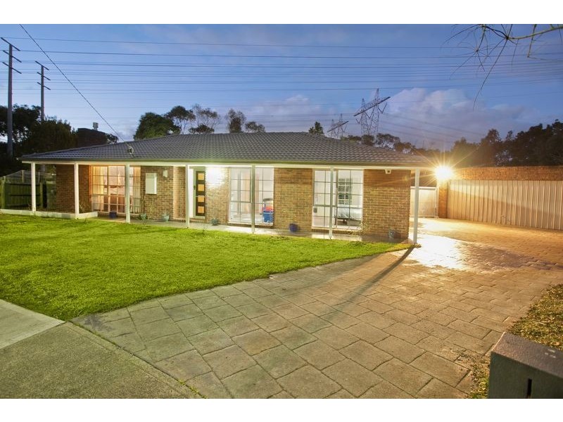 20 Donnelly Court, Cranbourne VIC 3977