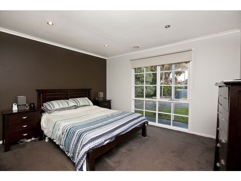20 Donnelly Court, Cranbourne VIC 3977