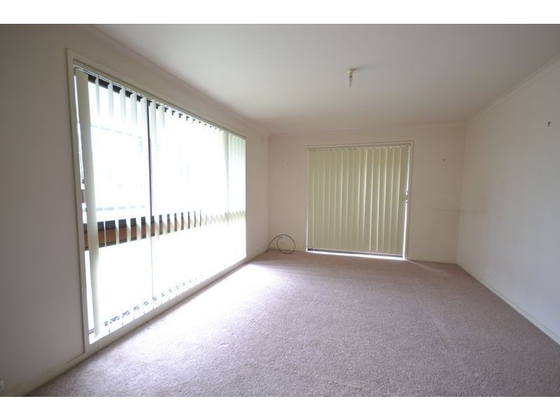 20 Cochrane Street, Cranbourne VIC 3977