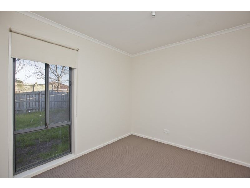 8 Craigton Court, Cranbourne North VIC 3977