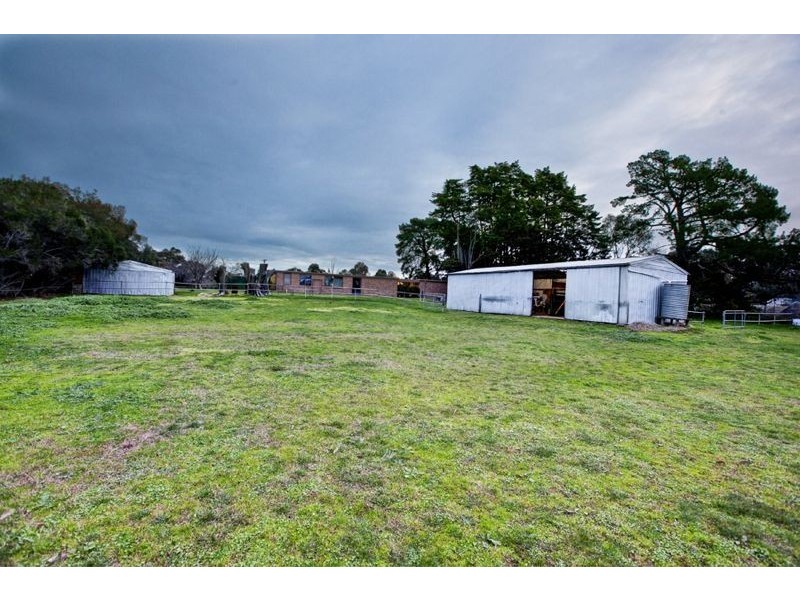 81 Finsbury Road, Devon Meadows VIC 3977