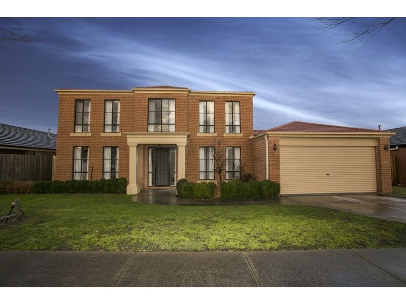 10 Broadland Way, Narre Warren South VIC 3805
