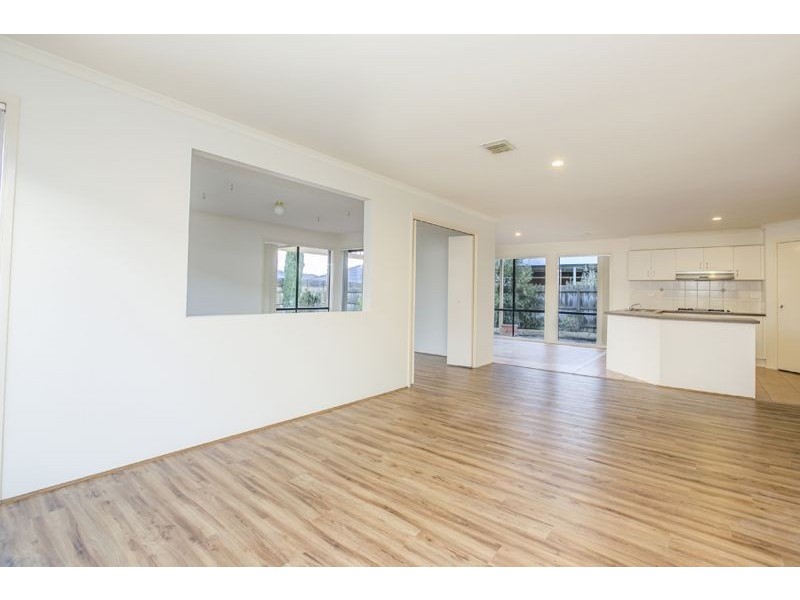 10 Broadland Way, Narre Warren South VIC 3805