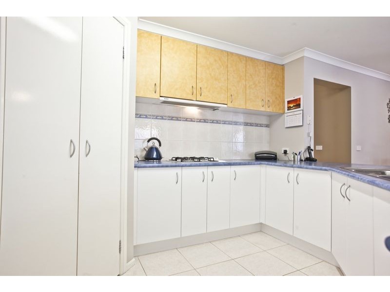 6 Dorset Court, Cranbourne North VIC 3977