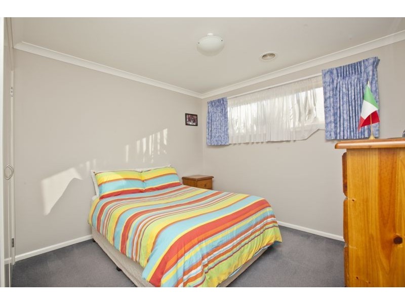 6 Dorset Court, Cranbourne North VIC 3977